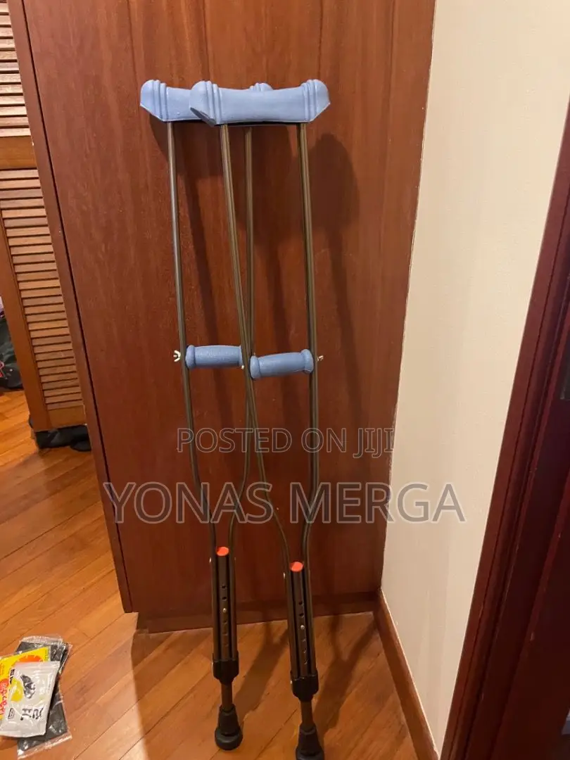 Adult Crutches ( Large / XL)Aluminum Adult Crutches
Shop