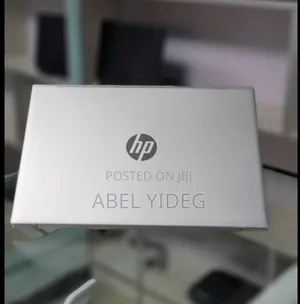 New Laptop HP Pavilion 14 8GB AMD Ryzen 5 SSD 512GB