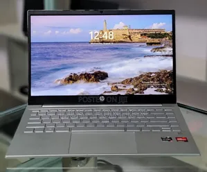 New Laptop HP Pavilion 15 8GB AMD Ryzen 5 SSD 512GB