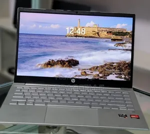New Laptop HP 8GB AMD Ryzen 5 SSD 512GB