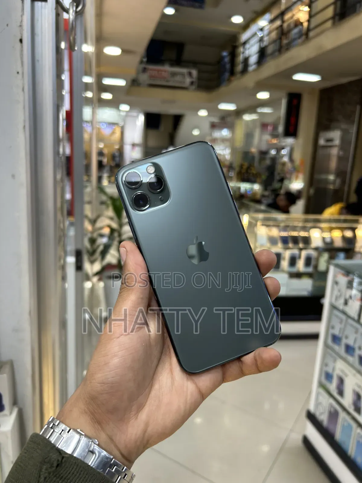 New Apple iPhone 11 Pro 64 GB Green