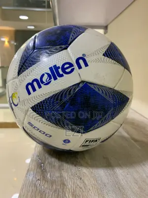Photo - Molten 2nd Footballs