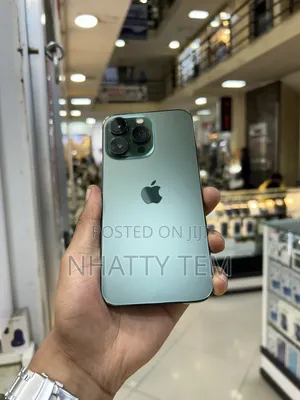 Photo - Apple iPhone 13 Pro 128 GB Green