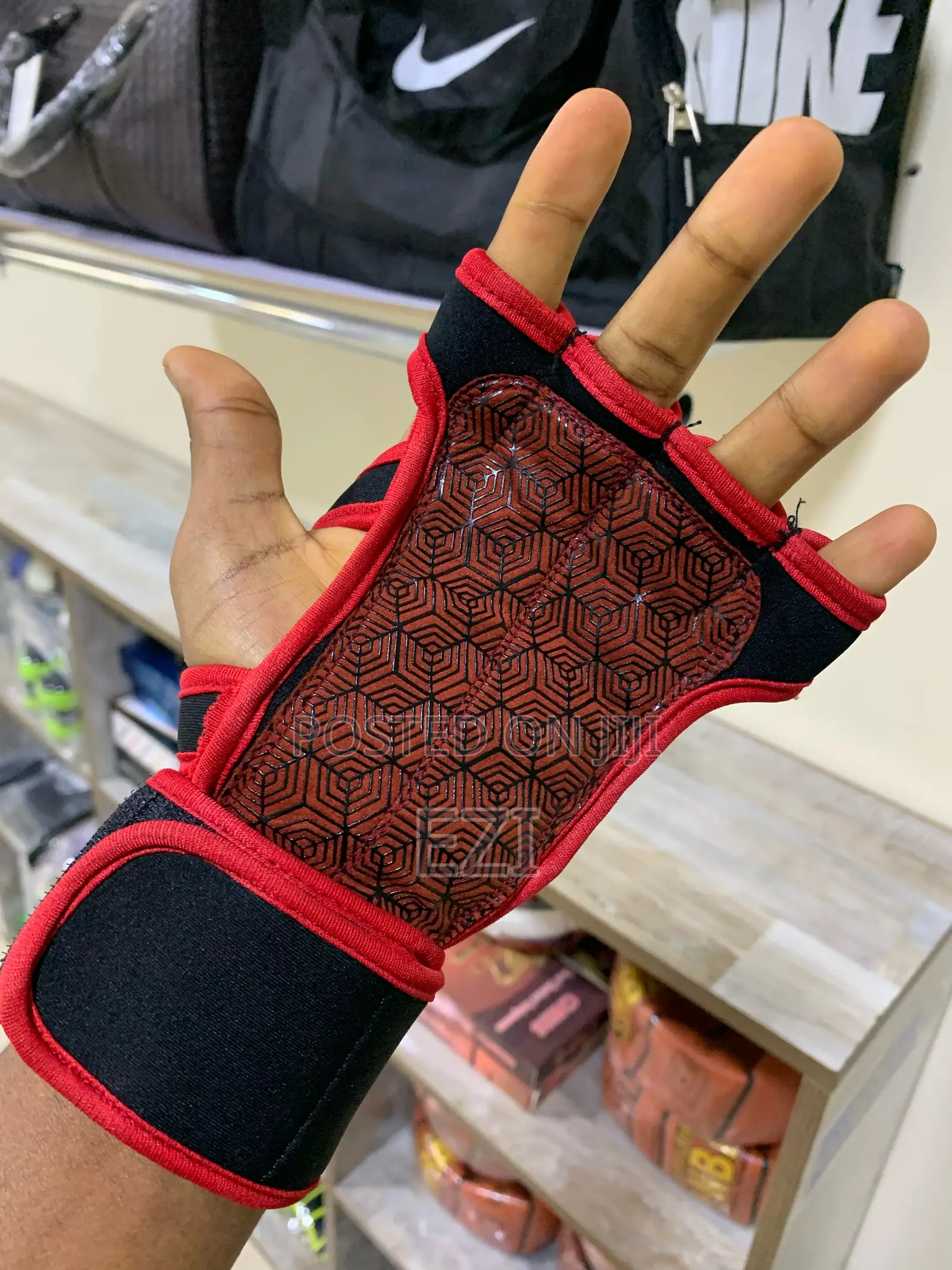 Motivational Gym Glove