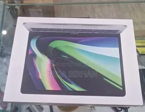 New Laptop Apple MacBook Pro M1 8GB Apple M1 Pro SSD 512GB