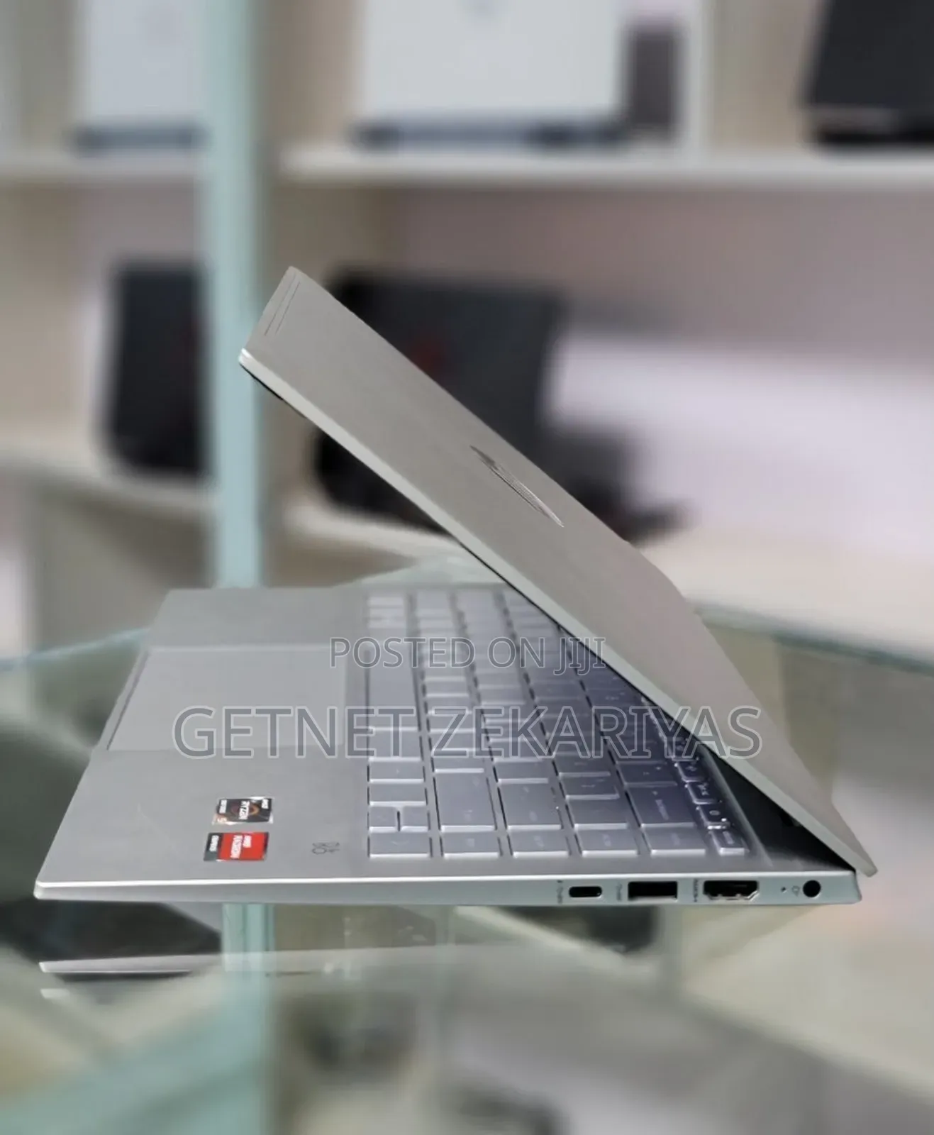 New Laptop HP Pavilion 14 8GB AMD Ryzen 5 SSD 512GB