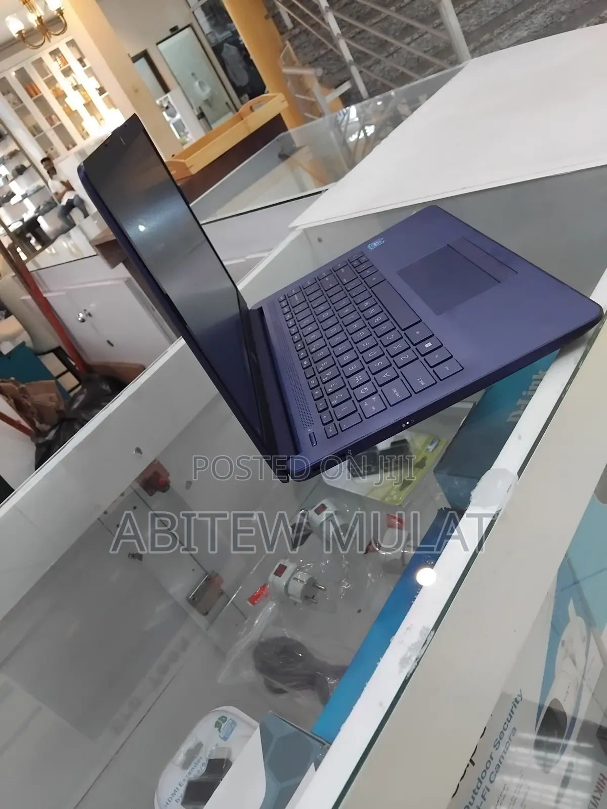 New Laptop HP 14-Dq1025cl 4GB Intel Celeron SSD 60GB