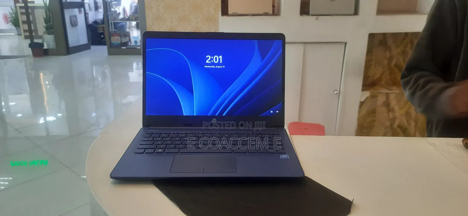 New Laptop HP 4GB Intel Celeron SSD 60GB