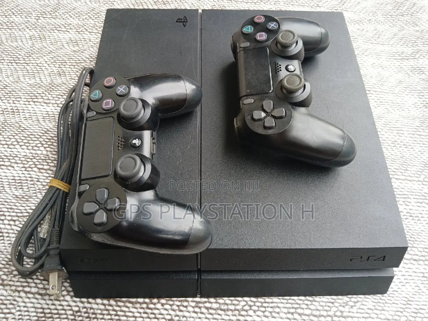 Ps 4<Playstation 4] Good Condition