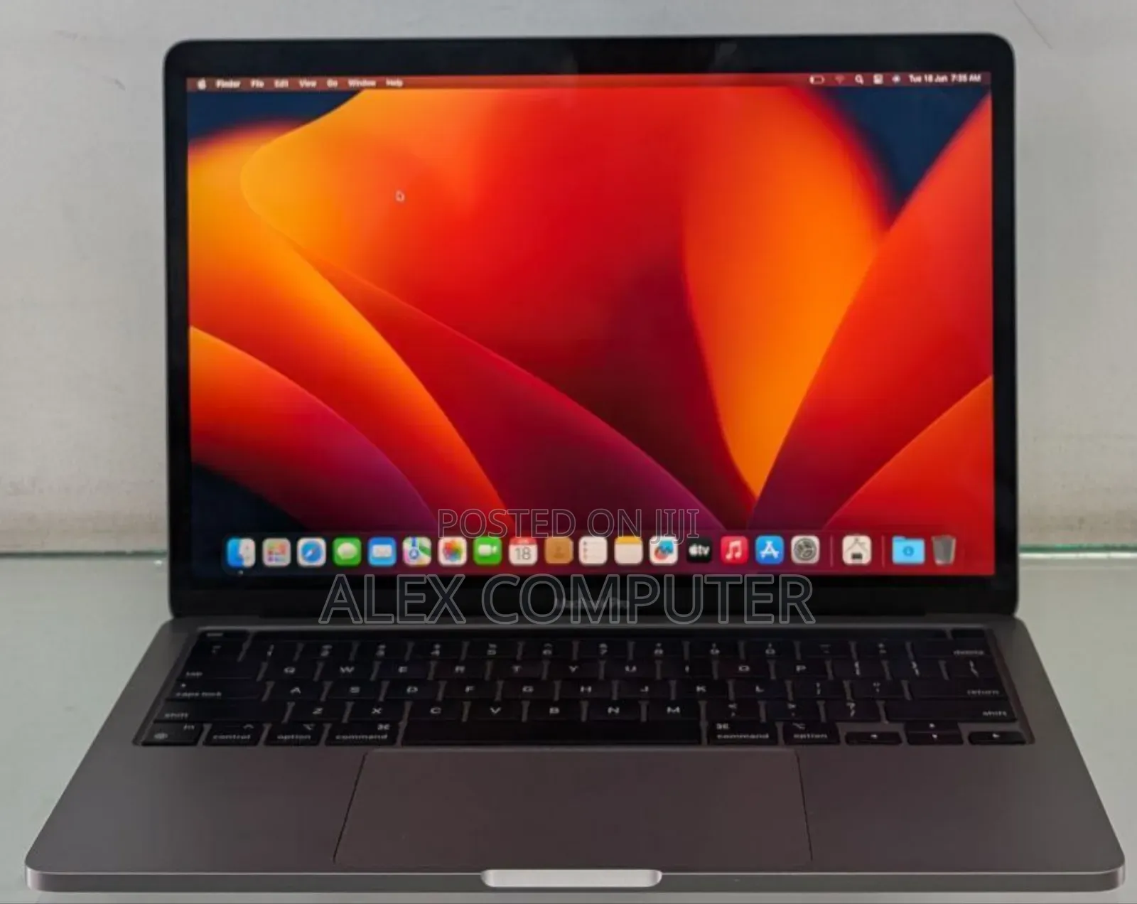 New Laptop Apple MacBook Pro 2020 M1 8GB Apple M1 SSD 512GB