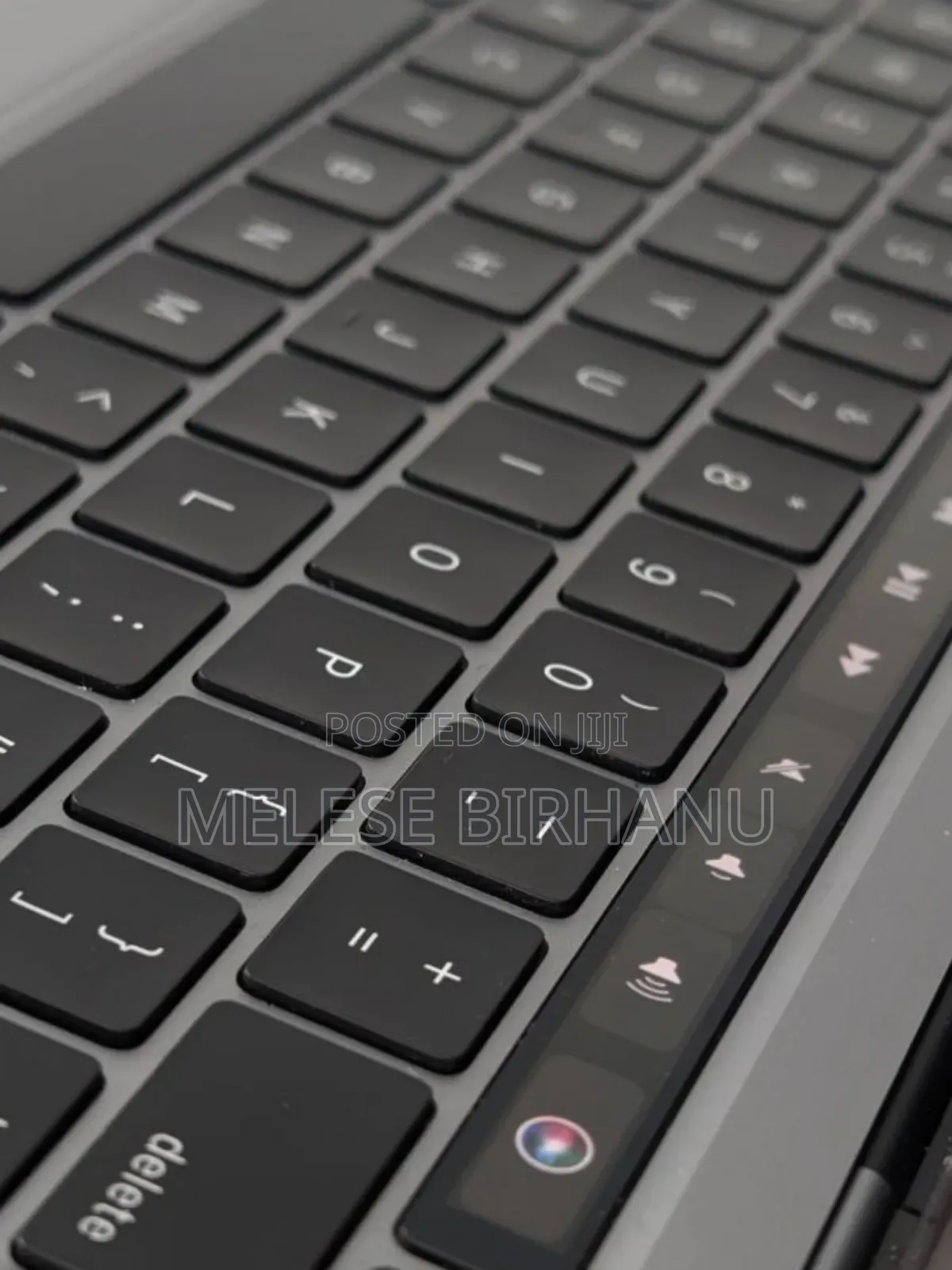 New Laptop Apple MacBook Pro M1 8GB Apple M1 SSD 512GB