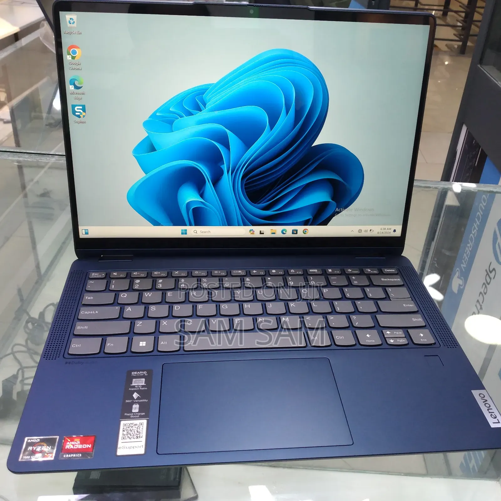 New Laptop Lenovo IdeaPad Flex 14 16GB AMD Ryzen 7 SSD 512GB