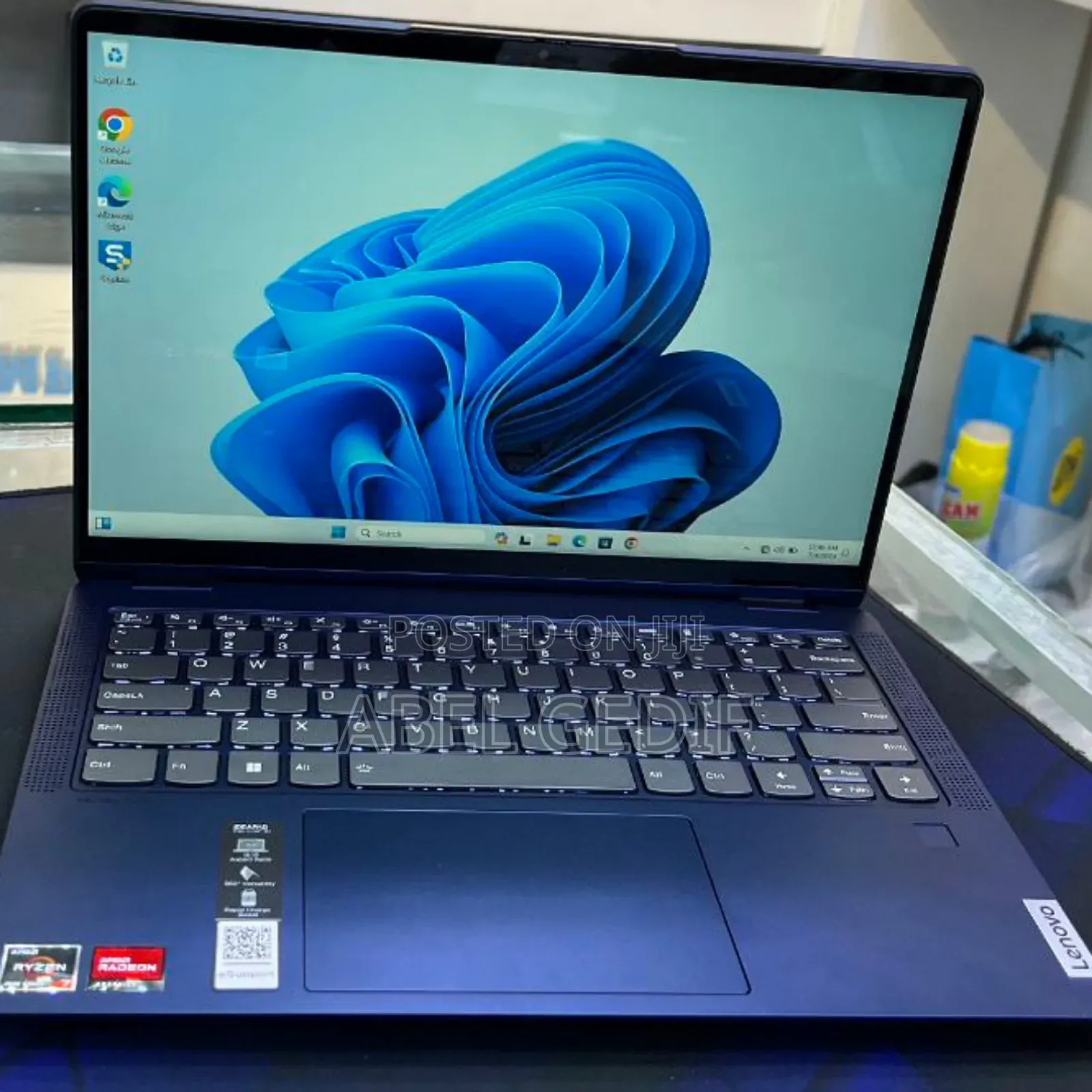 New Laptop Lenovo IdeaPad Flex 14 16GB AMD Ryzen 7 SSD 512GB