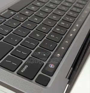 Photo - New Laptop Apple MacBook Pro M1 8GB Apple M1 Pro SSD 512GB