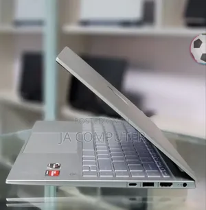 Photo - New Laptop HP Pavilion 15 8GB AMD Ryzen 7 SSD 512GB