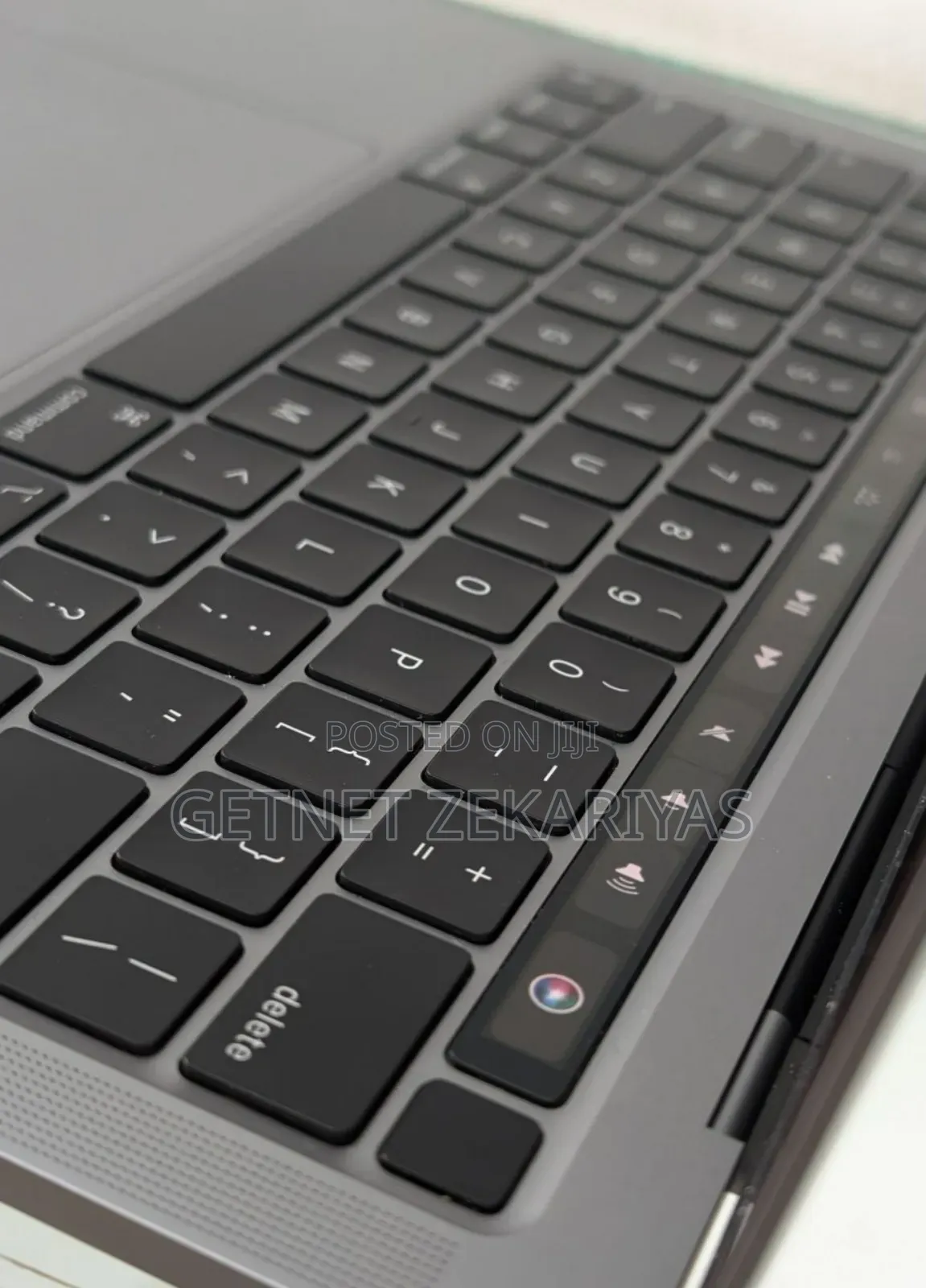 Laptop Apple MacBook Pro 2020 M1 8GB Apple M1 Pro SSD 512GB