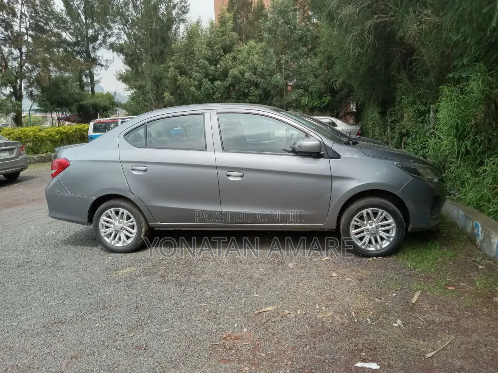 Mitsubishi Attrage 2021 Gray