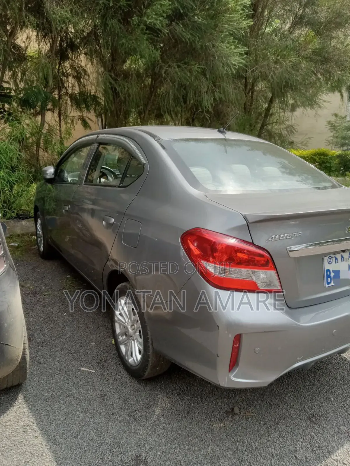 Mitsubishi Attrage 2021 Gray