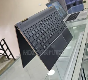 New Laptop HP Spectre 14 16GB Intel Core I7 SSD 512GB