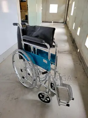 Foldable Wheelchair _Made of Premium Quality _Used for Aweek