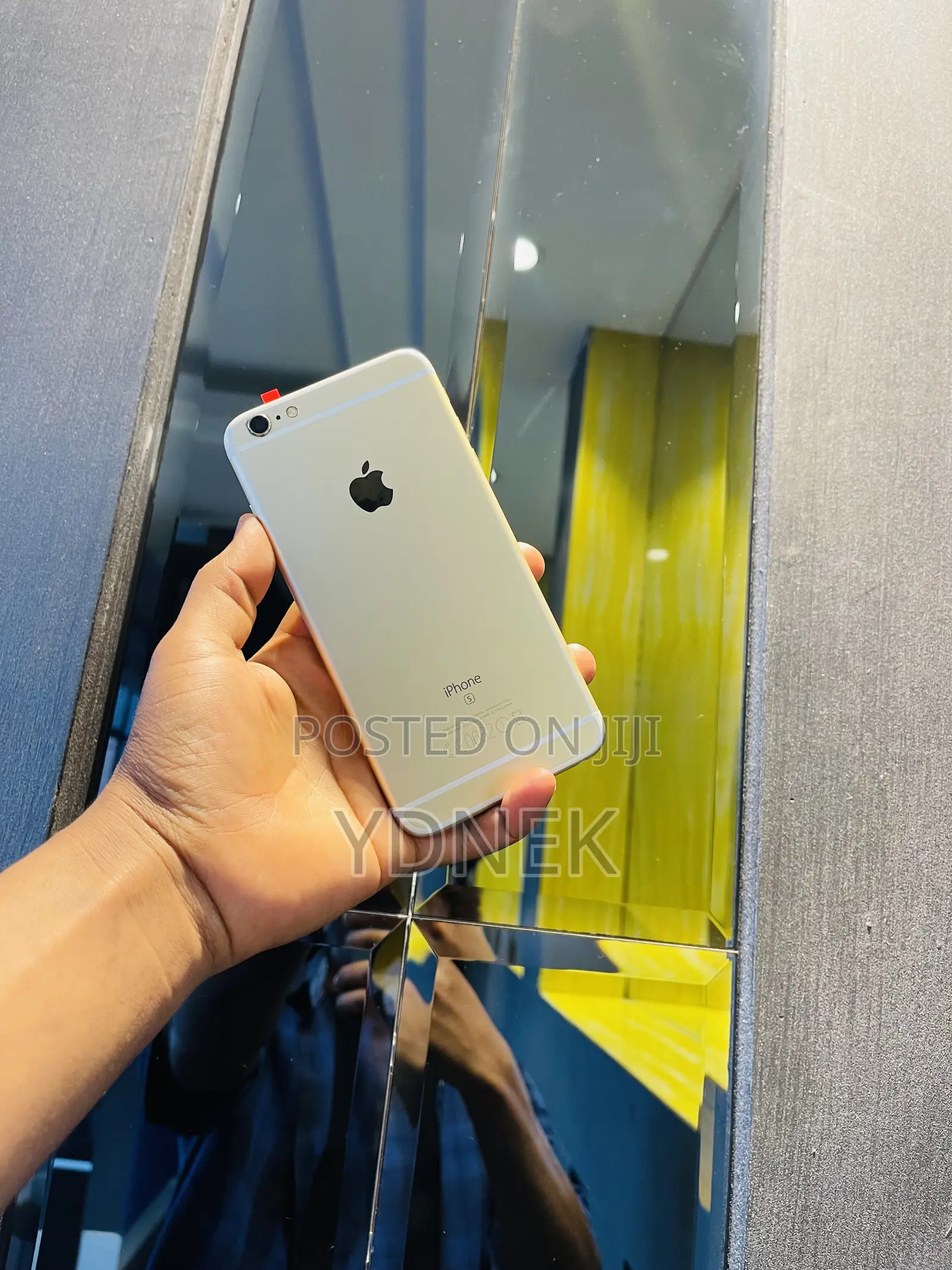 Apple iPhone 6s Plus 64 GB Gray