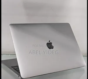 New Laptop Apple MacBook Pro 2022 M2 8GB Apple M2 SSD 256GB
