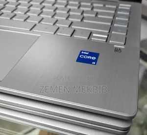 New Laptop HP Pavilion X360 8GB Intel Core I5 SSD 512GB