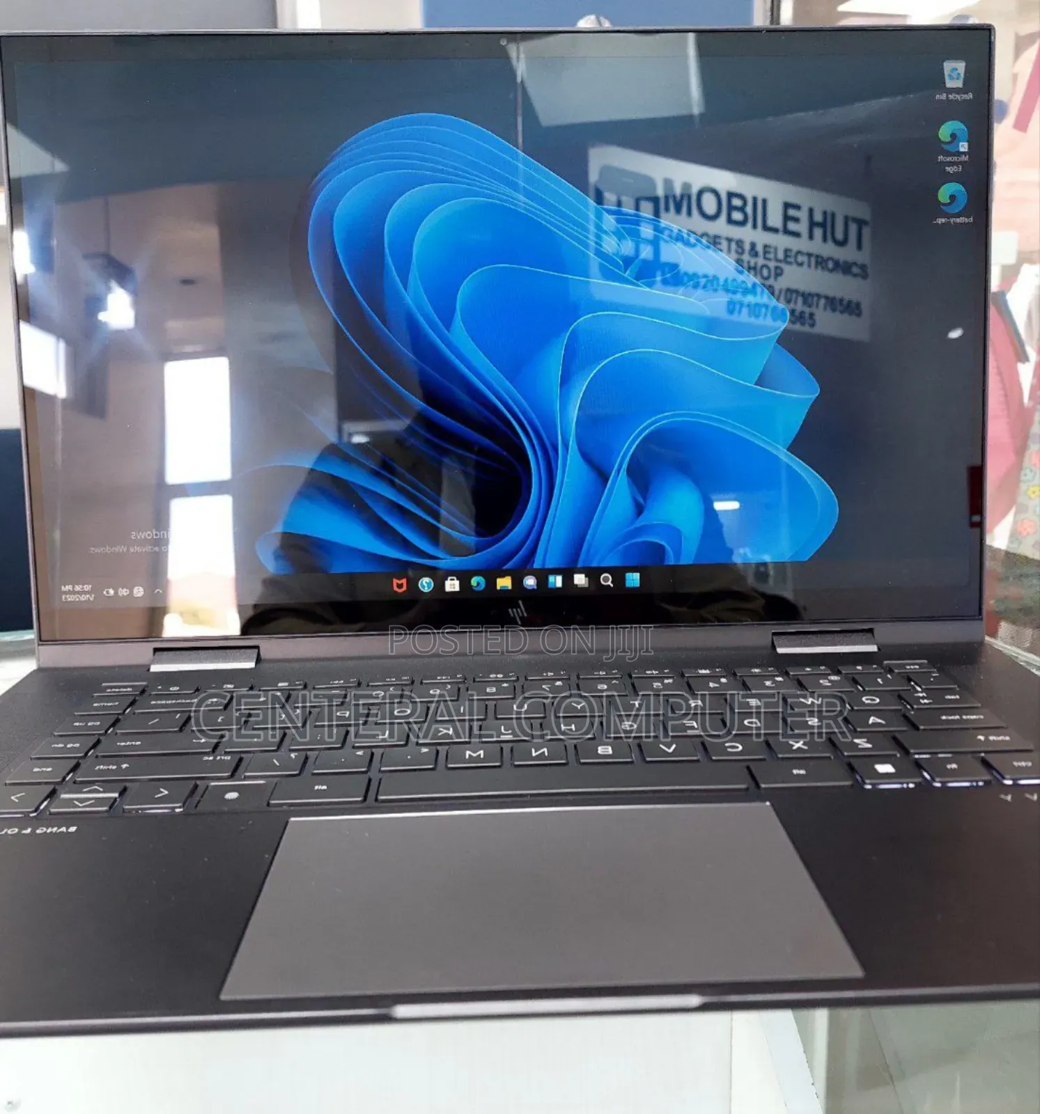 New Laptop HP 15-F272wm 16GB AMD Ryzen 7 SSD 512GB