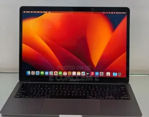 Photo - New Laptop Apple MacBook 8GB Apple M1 Pro SSD 512GB