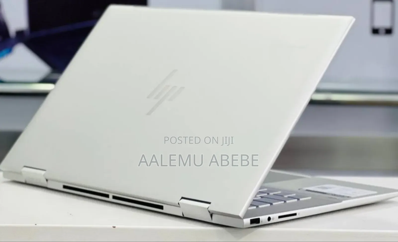 New Laptop HP Envy X360 8GB Intel Core I5 SSD 512GB