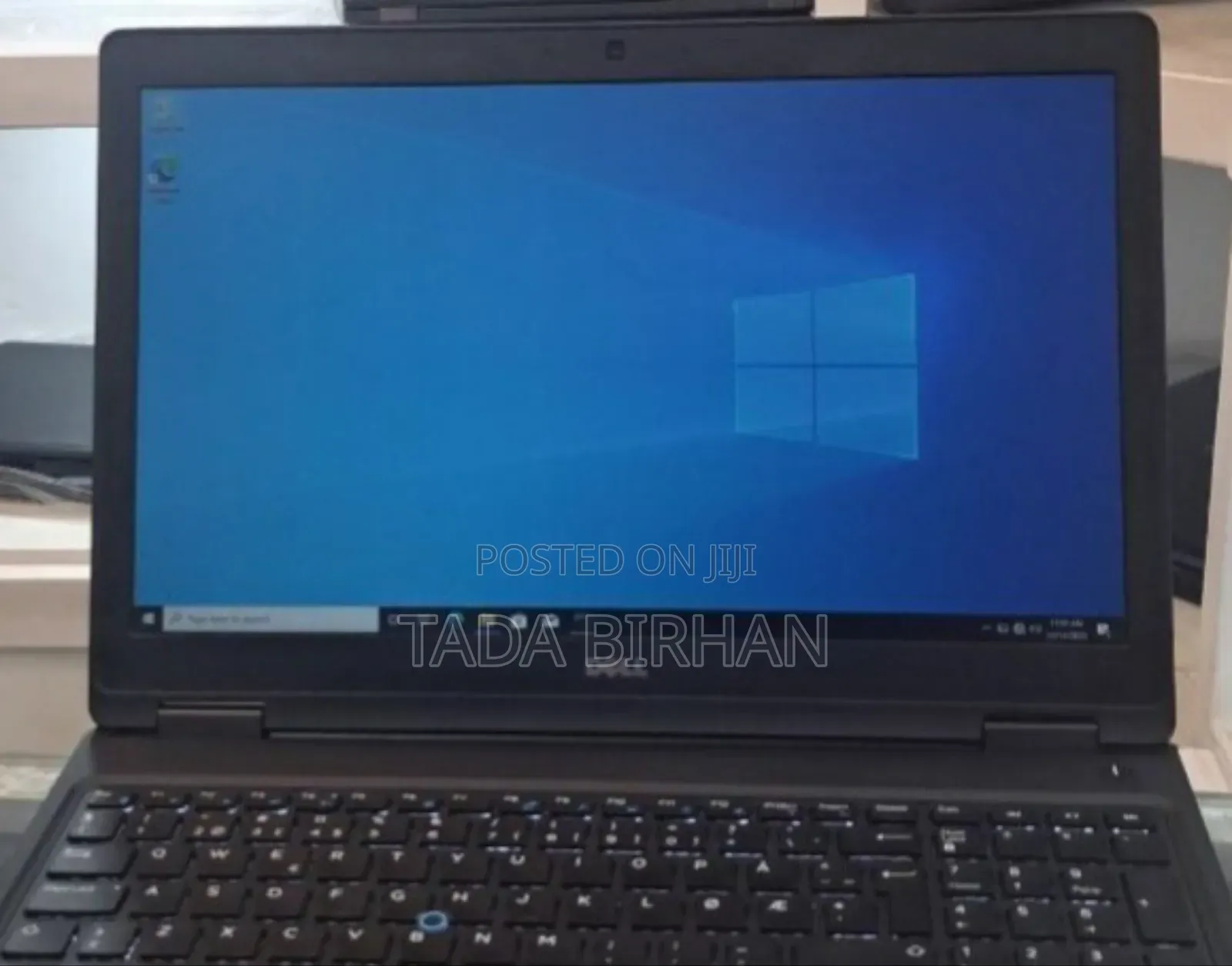 New Laptop Dell Latitude 5580 8GB AMD Ryzen 5 SSD 512GB