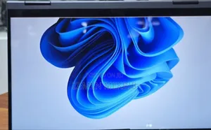 New Laptop Lenovo Yoga 9i 16GB Intel Core I7 SSD 512GB