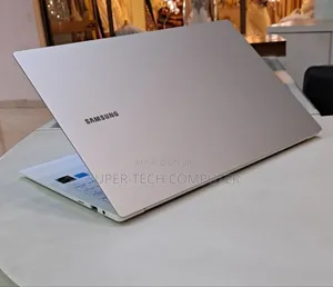 New Laptop Samsung N140 8GB Intel Core I5 SSD 256GB