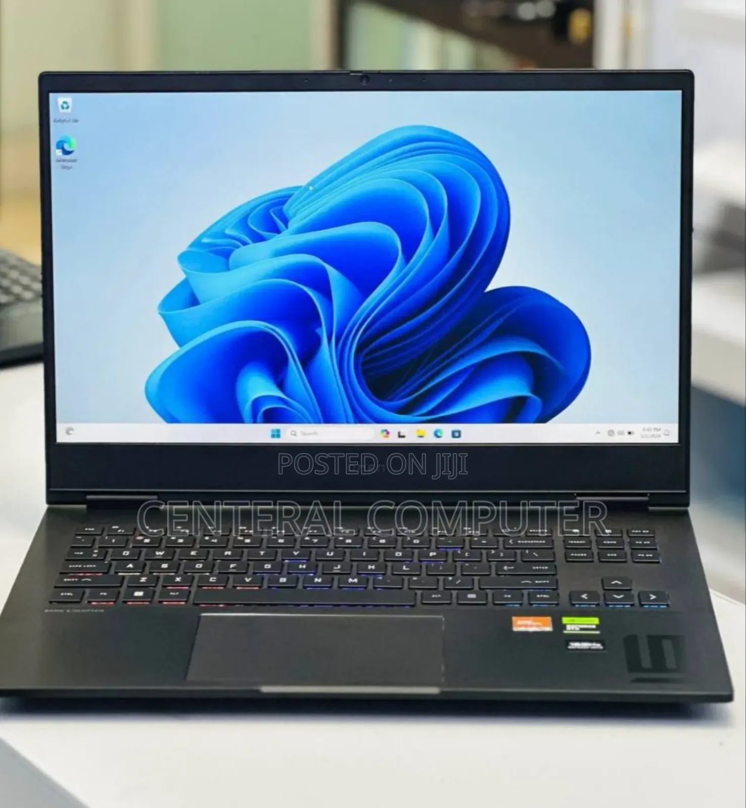 New Laptop HP Omen 16 16GB AMD Ryzen 9 SSD 512GB