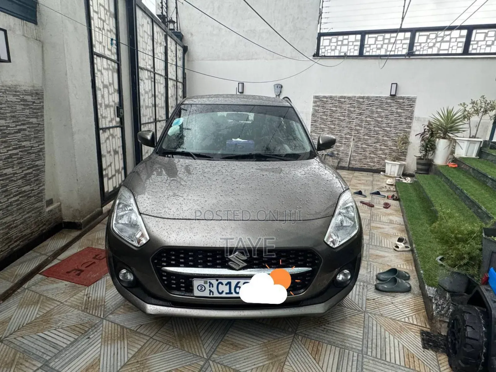 Suzuki Swift 2022 Gray