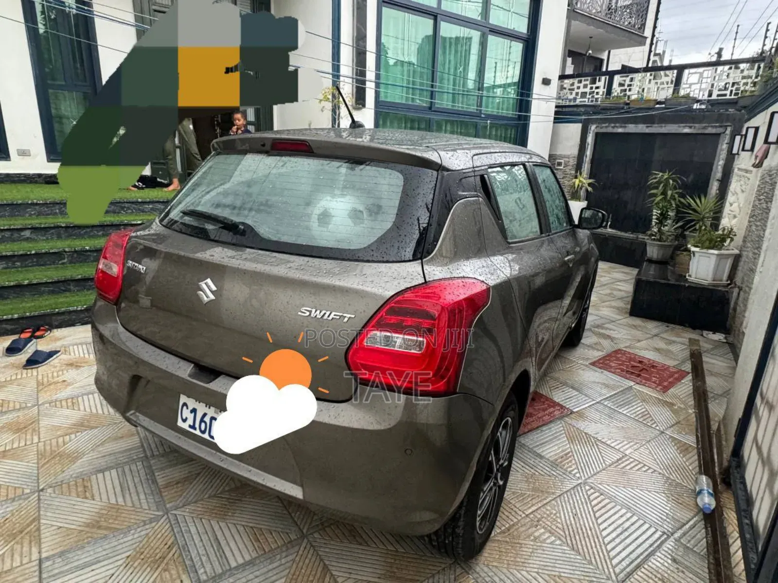 Suzuki Swift 2022 Gray
