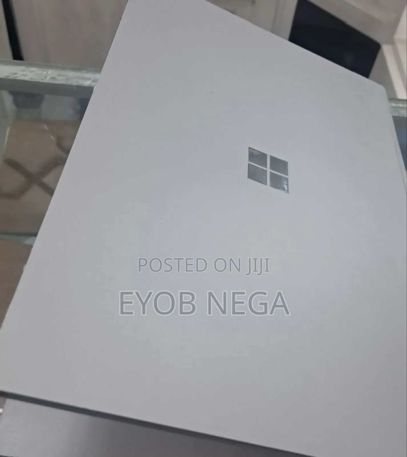 New Laptop Microsoft Surface Book 2 16GB Intel Core I7 SSD 256GB