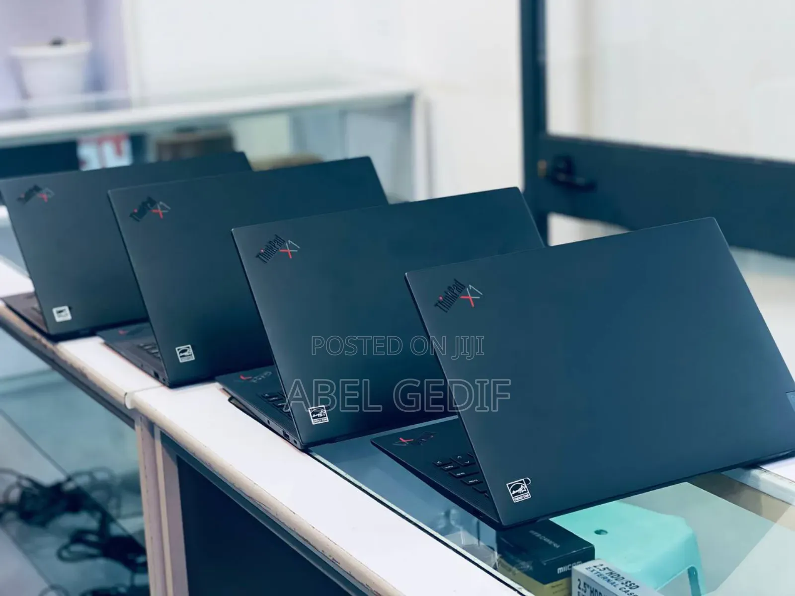 New Laptop Lenovo ThinkPad X1 Carbon 16GB Intel Core I7 SSD 512GB