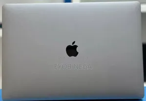 New Laptop Apple MacBook Pro 2017 16GB Intel Core I7 SSD 512GB