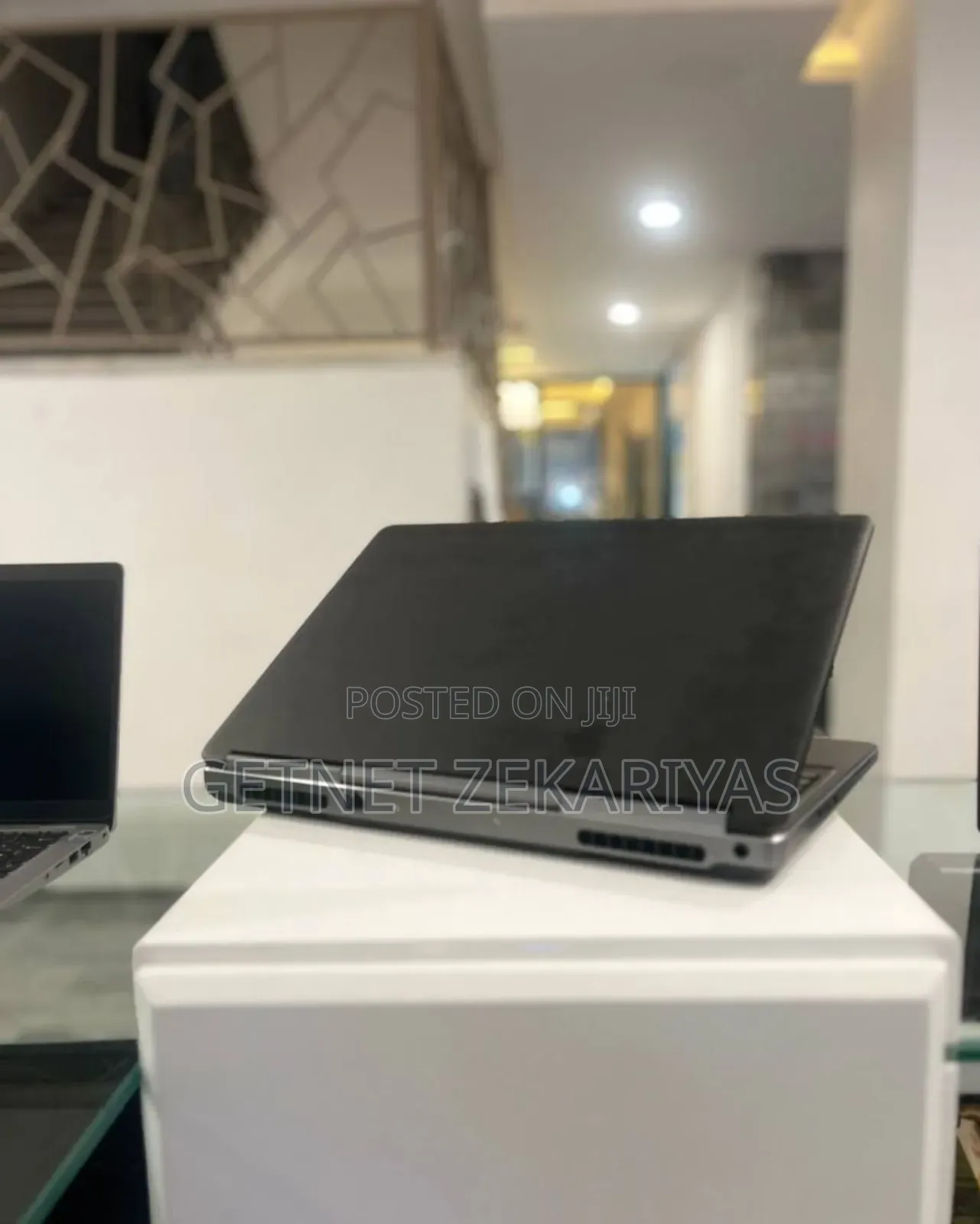 New Laptop Dell Precision 7520 16GB Intel Core I7 SSD 512GB