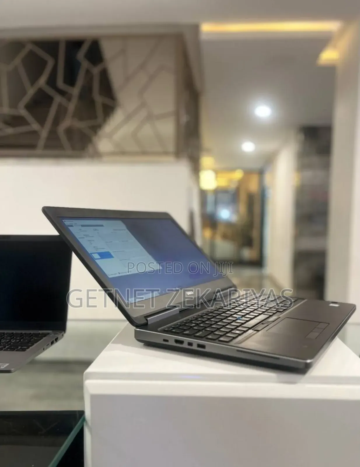 New Laptop Dell Precision 7520 16GB Intel Core I7 SSD 512GB