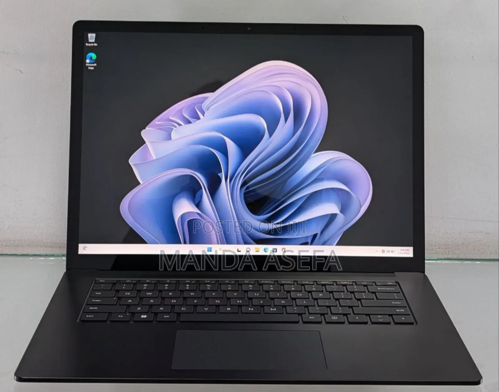 New Laptop Microsoft Surface 16GB Intel Core I7 SSD 256GB