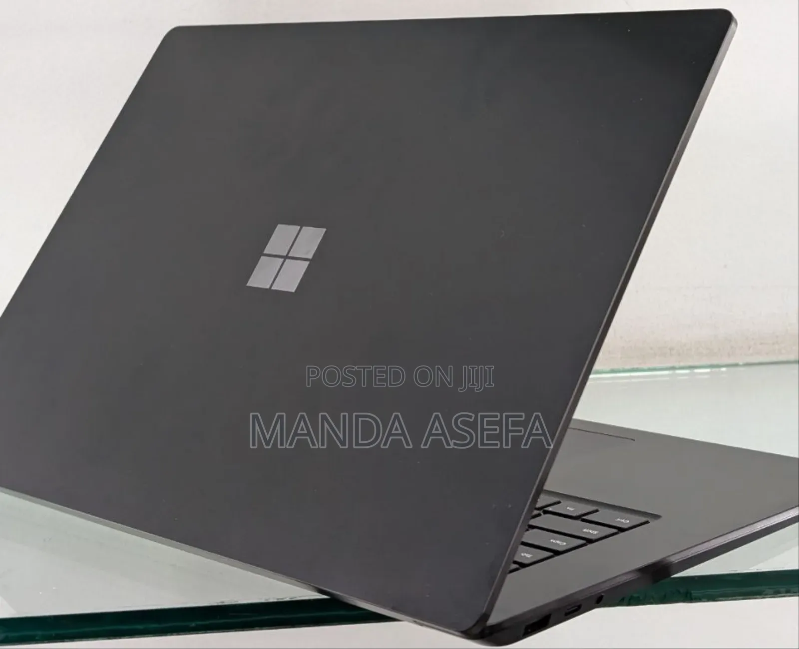 New Laptop Microsoft Surface 16GB Intel Core I7 SSD 256GB