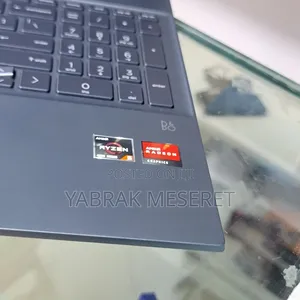 New Laptop HP Pavilion 15 8GB AMD Ryzen 5 SSD 512GB