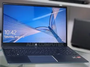 New Laptop HP Pavilion 15 8GB AMD Ryzen 5 SSD 512GB