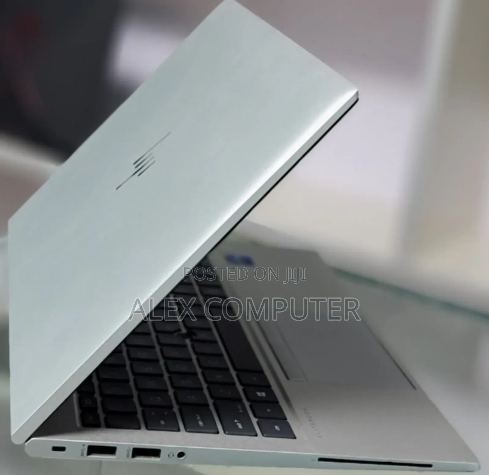 New Laptop HP EliteBook 840 G8 16GB Intel Core I7 SSD 512GB