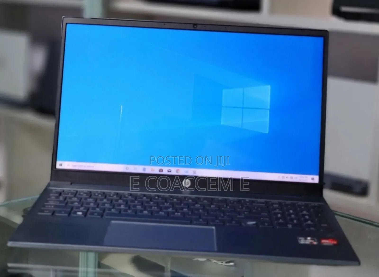 New Laptop HP 8GB AMD Ryzen 5 SSD 512GB