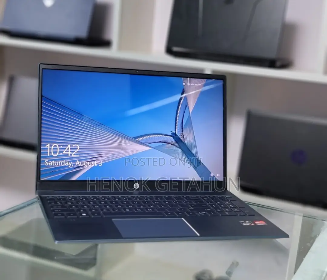 New Laptop HP Pavilion 15 8GB AMD Ryzen 5 SSD 512GB