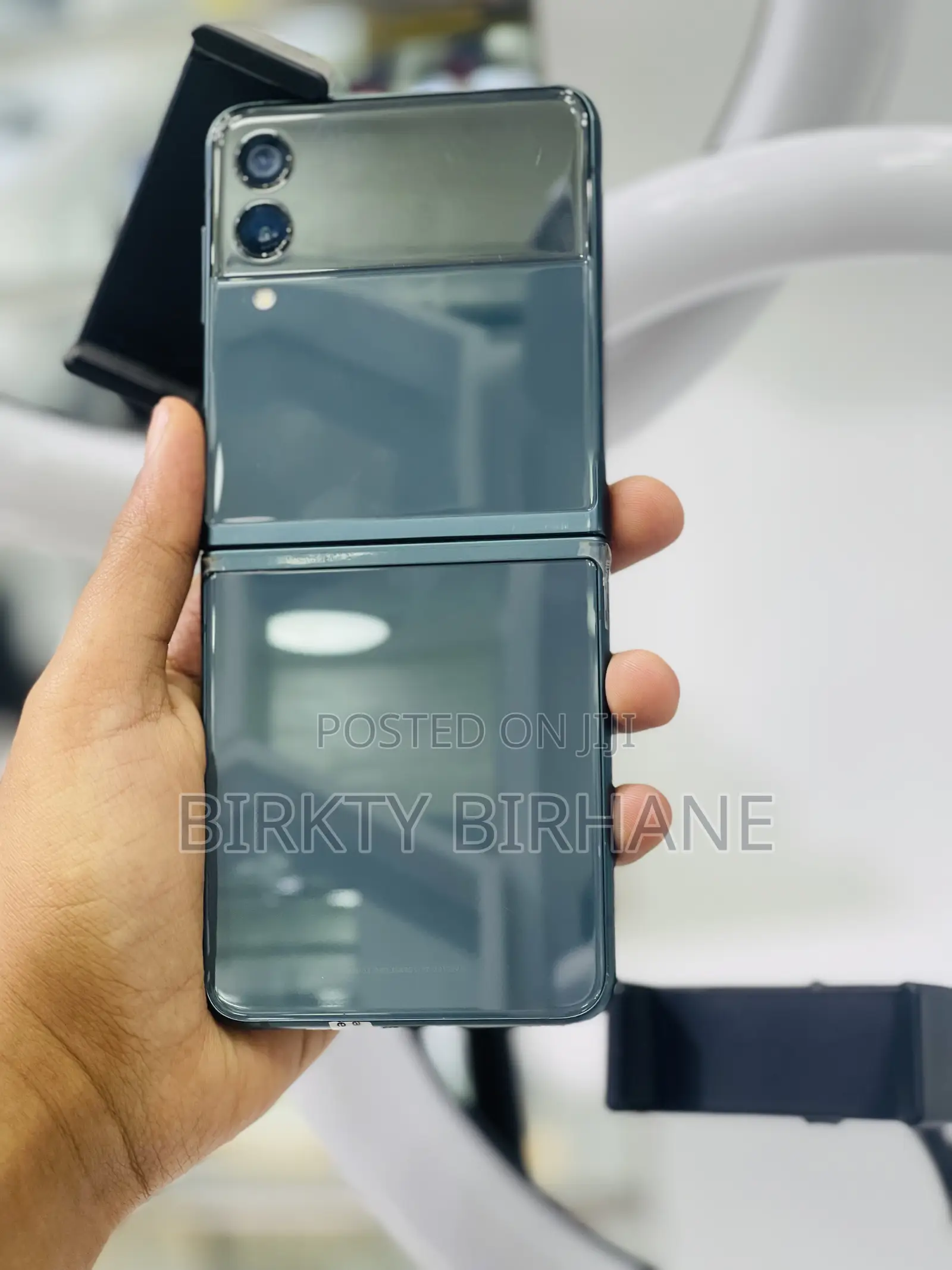 New Samsung Galaxy Z Flip 3 256 GB Black