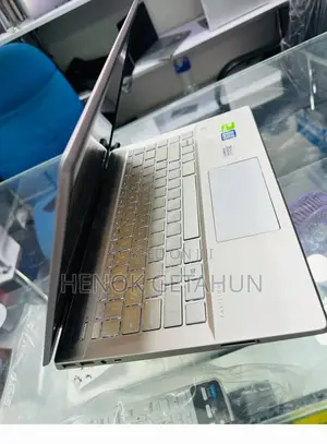 New Laptop HP Pavilion 15 8GB Intel Core I5 HDD+SSD 500GB